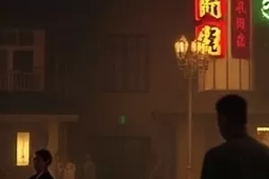 生活剧《慢火》封面，砂锅咕嘟冒气的灶台与旧瓷砖